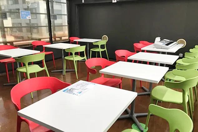 学生サロン